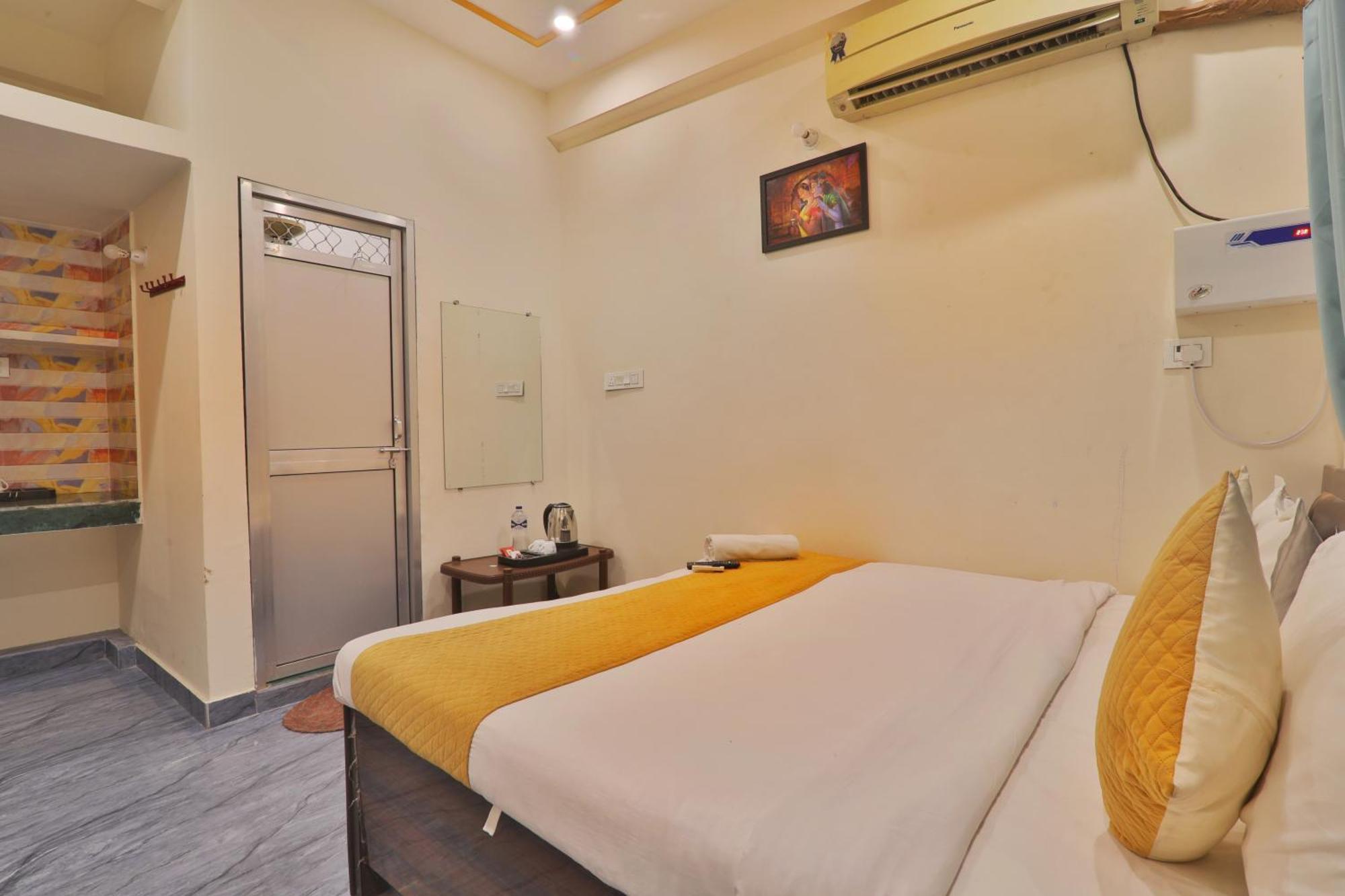 Hotel Ramayan Inn Free Pickup From Ayodhya Dham Junction Eksteriør billede