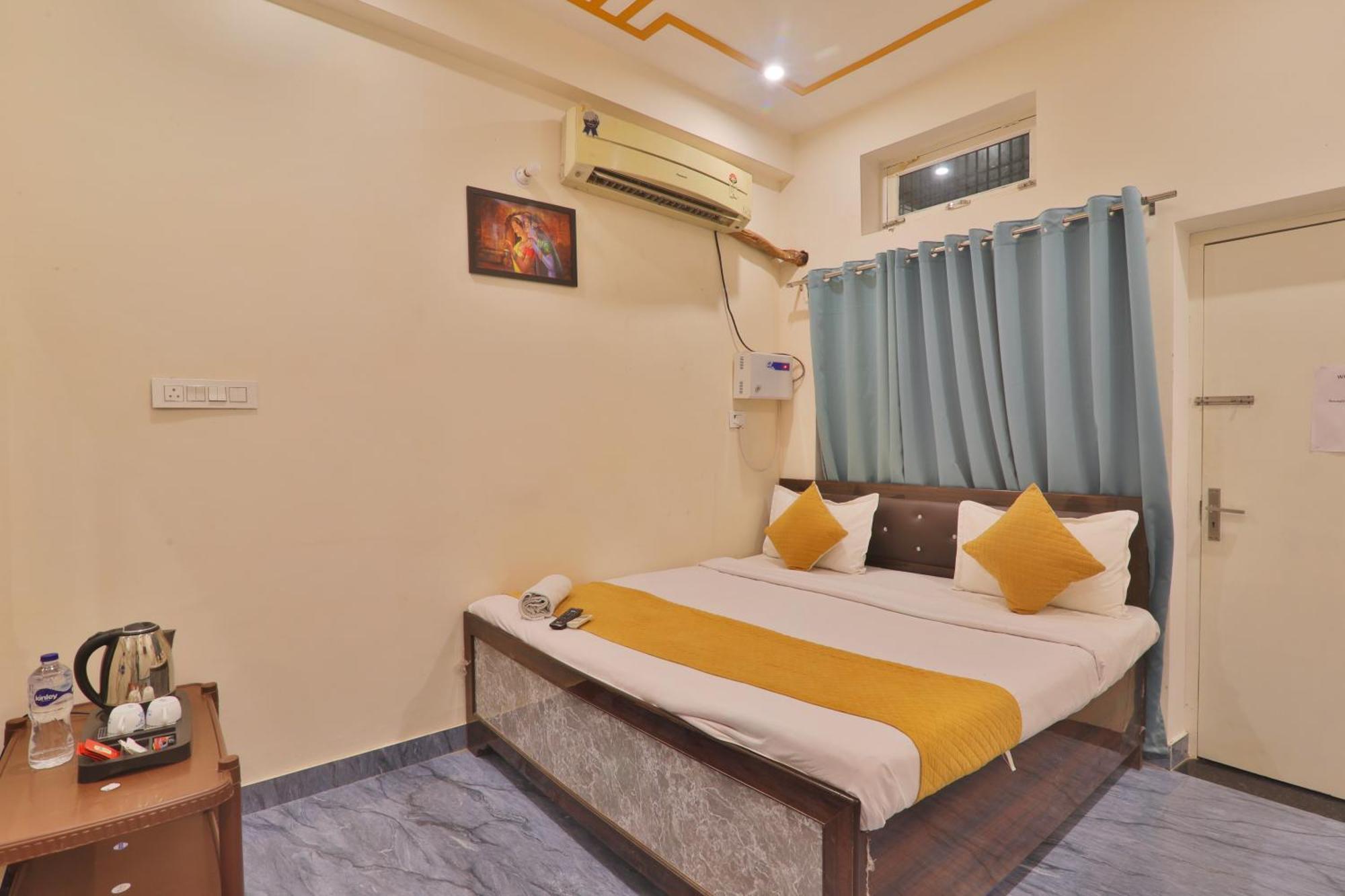 Hotel Ramayan Inn Free Pickup From Ayodhya Dham Junction Eksteriør billede